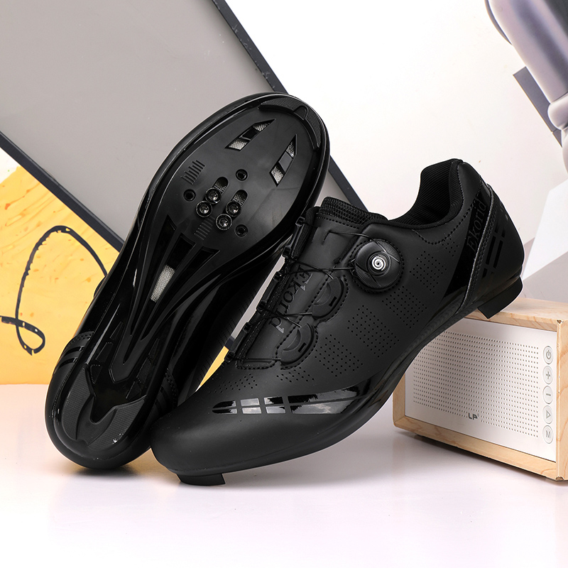 حذاء رياضي احترافي لركوب الدرا - مراجعة Mountain Biking Shoes وسعره